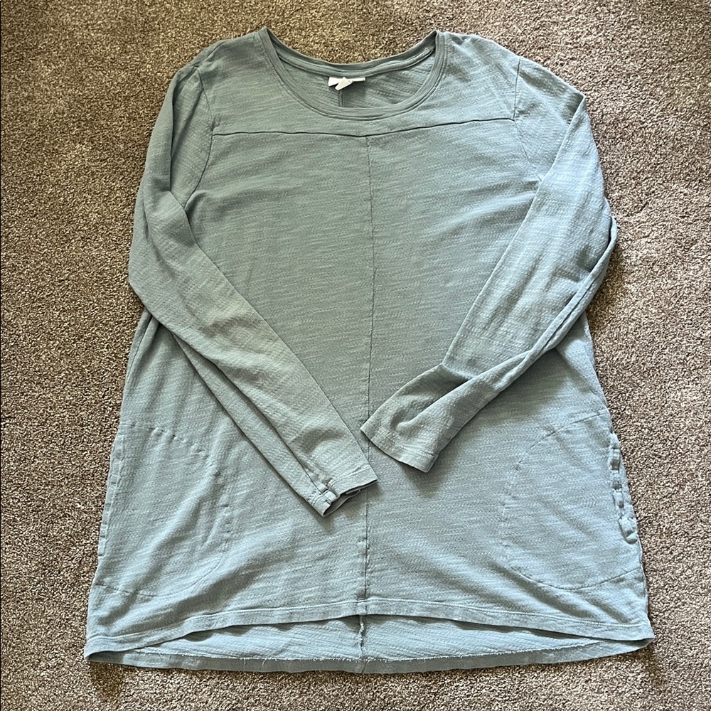 J. Jill Long Sleeve Top in Soft Blue